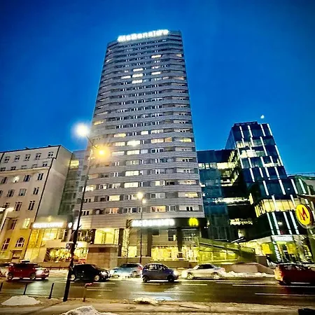 Super Blue ścisłe Centrum Dwie Linie Metra Netflix Wifi 300 Mbs Panorama Miasta Apartament *